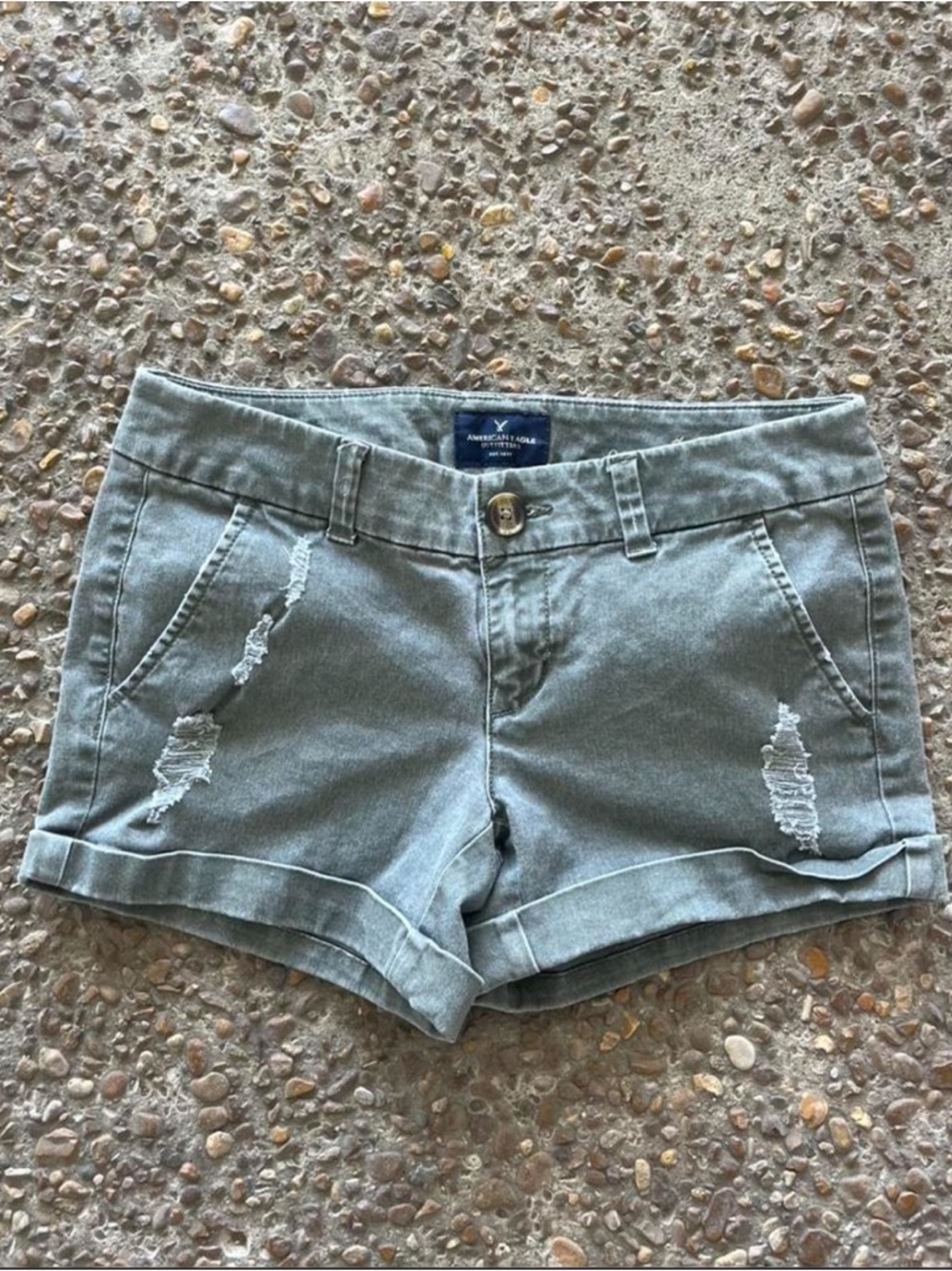 american eagle green distressed midi shorts size 0